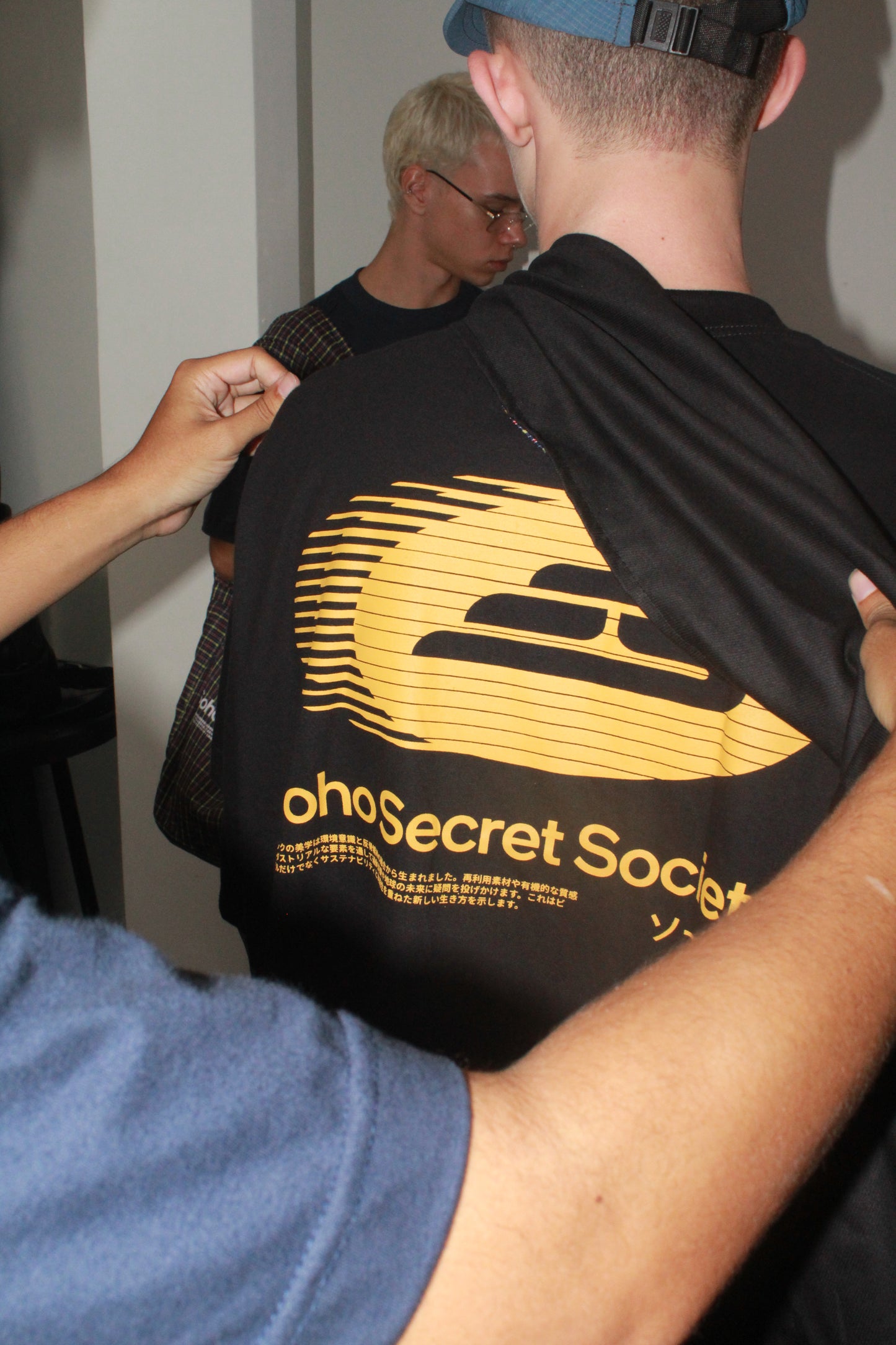 Camiseta Boxy 'Soho Logistics' Preta